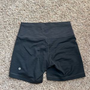 Lululemon align biker shorts 6”